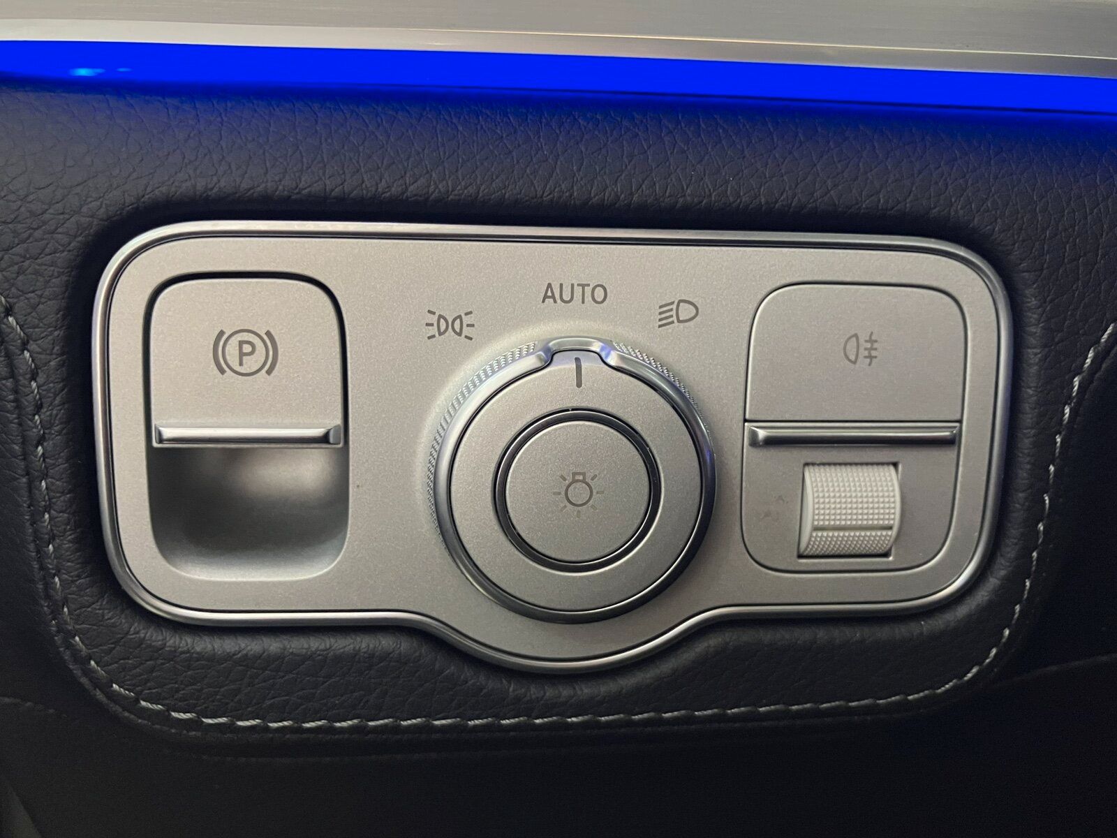 Mercedes-Benz GLE 450 d 4M Pano Distr Multibeam Airmatic AHK B