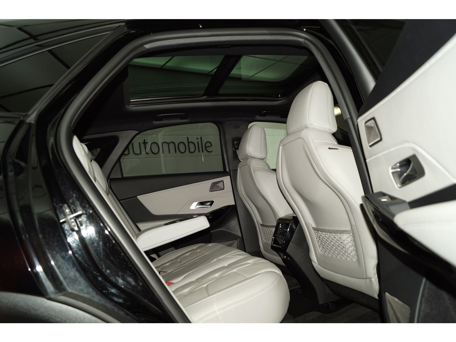 DS Automobiles DS7 Crossback 130 Blue Hdi EAT Opera DS IRIS