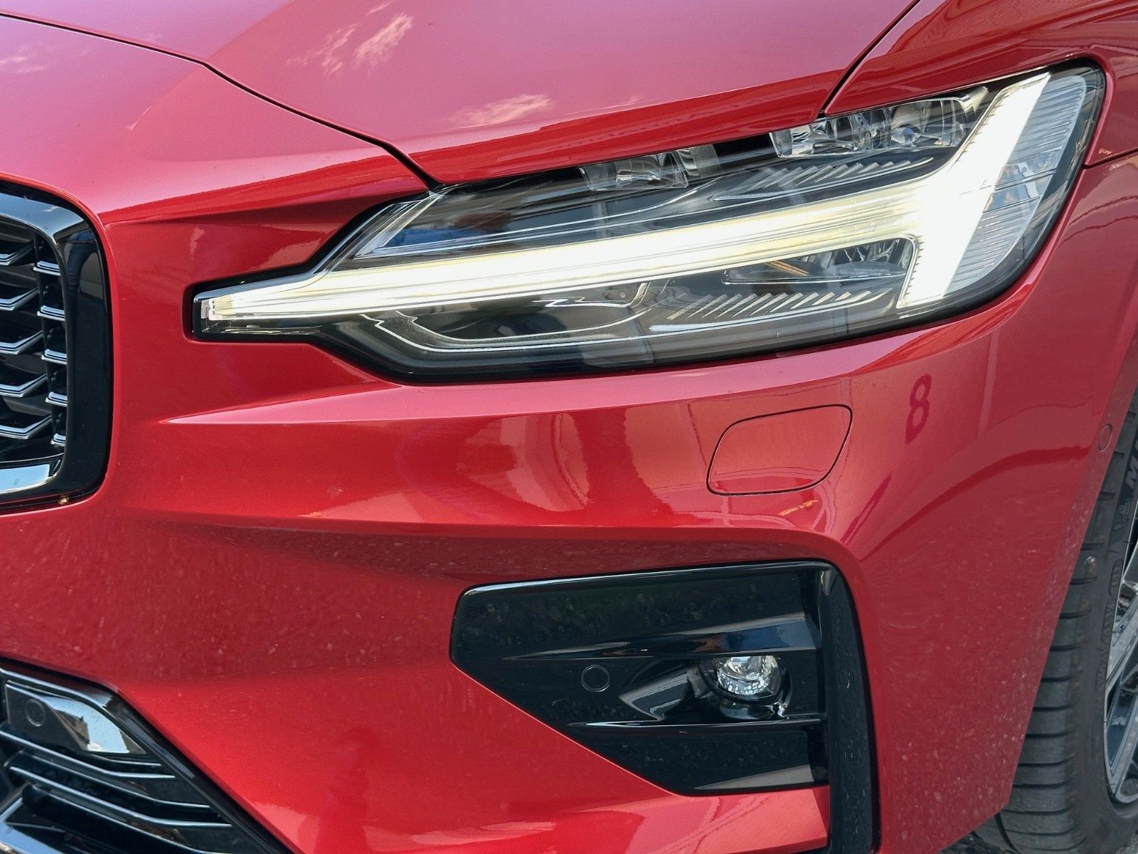 Volvo S60 B5 Ultimate Dark AWD-B&W-360°-Massage-Nappa