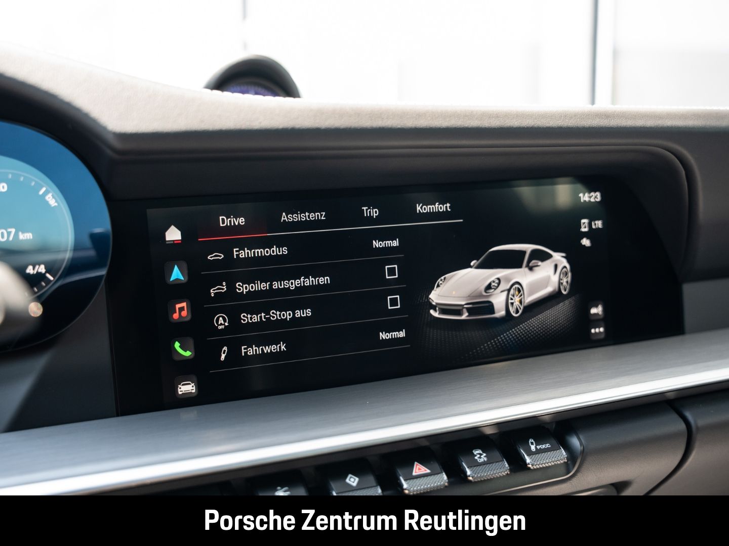 Porsche 992 911 Turbo S Burmester InnoDrive HA-Lenkung