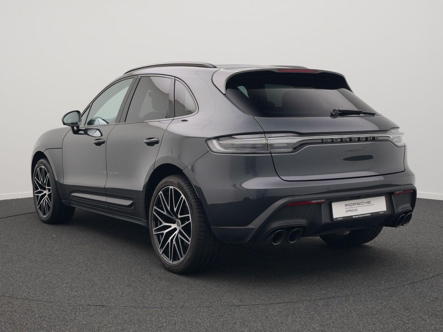 Porsche Macan T - Samsaru's Car Outlet