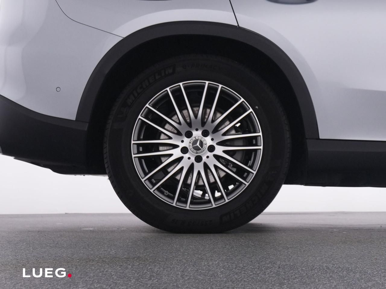 Mercedes-Benz GLC 220 d 4M AVANTGARDE+19''+PANO+AHK+DIG.LIGHT+