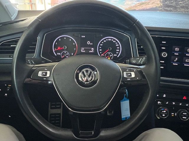 Volkswagen T-ROC United - Samsaru's Car Outlet