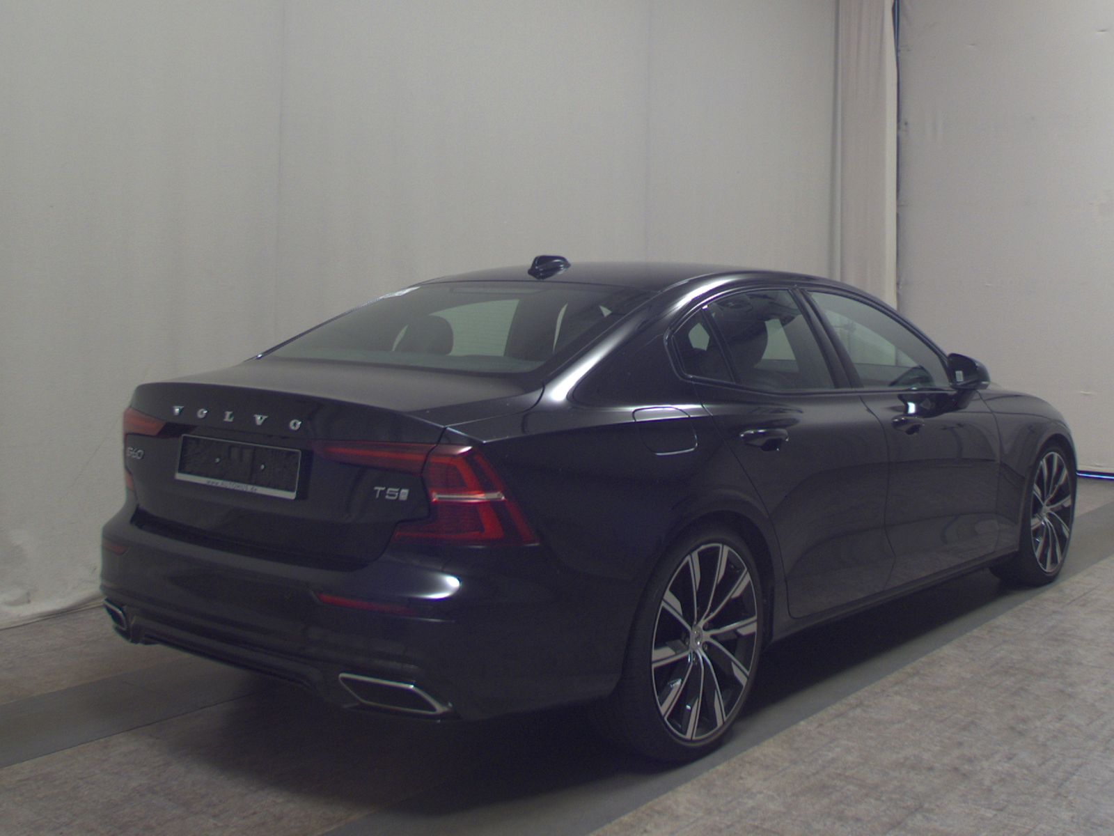 Volvo S60 B4 R-Design Navi LED Leder Shz vc