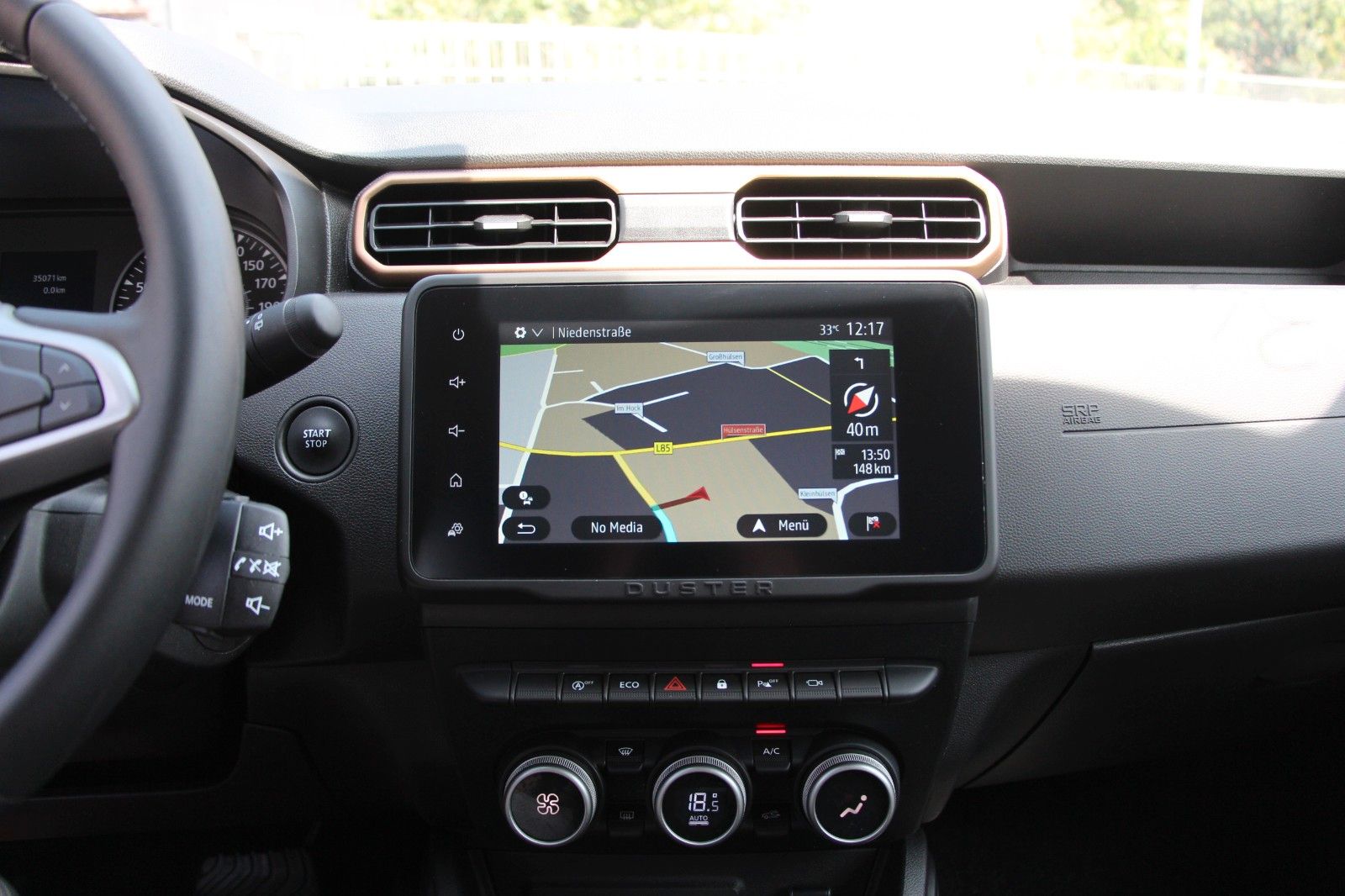 Dacia Duster TCe 150 EDC Extreme - Samsaru's Car Outlet