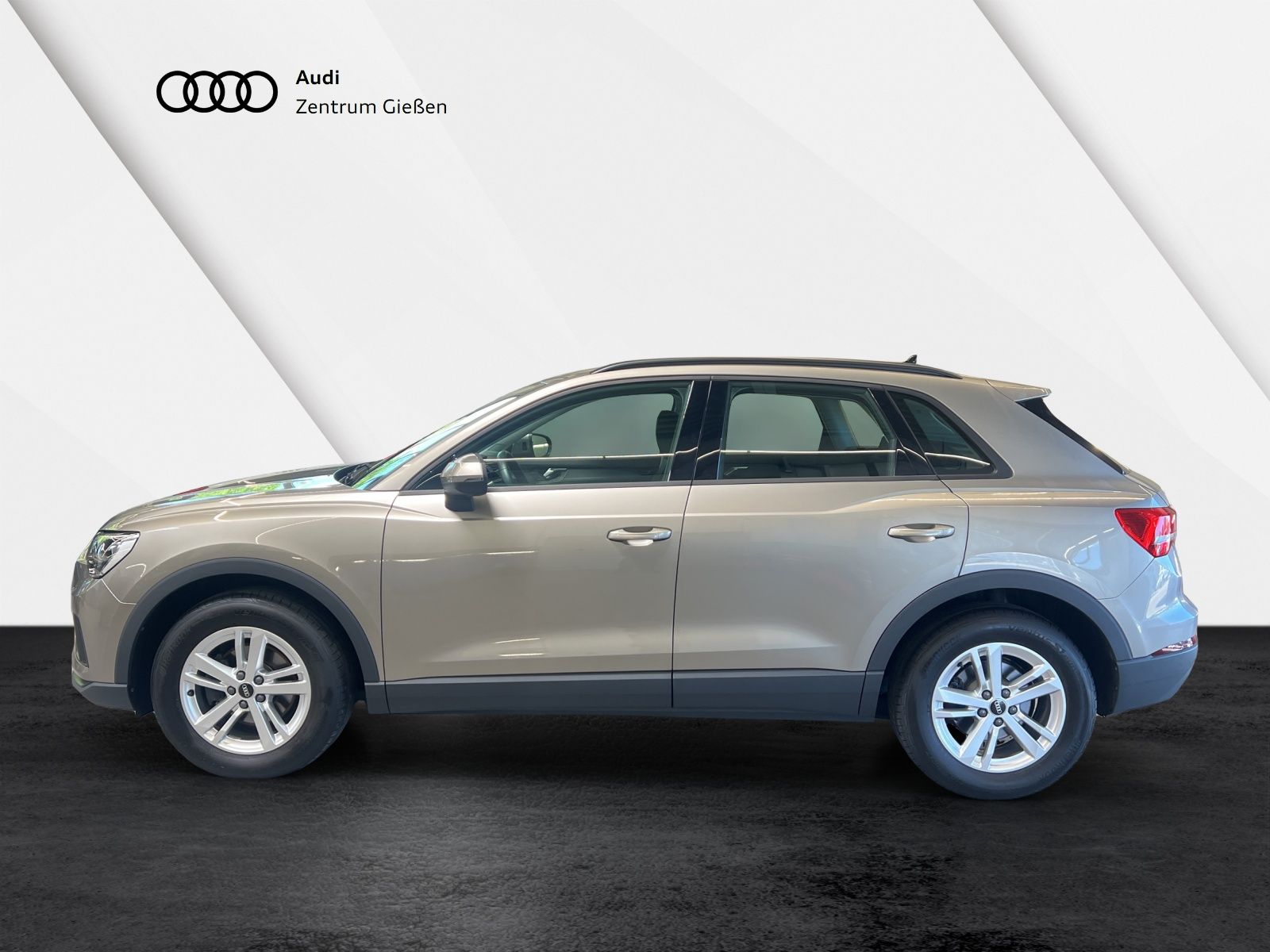 Audi Q3 35 TDI quattro Plus - Samsaru's Car Outlet