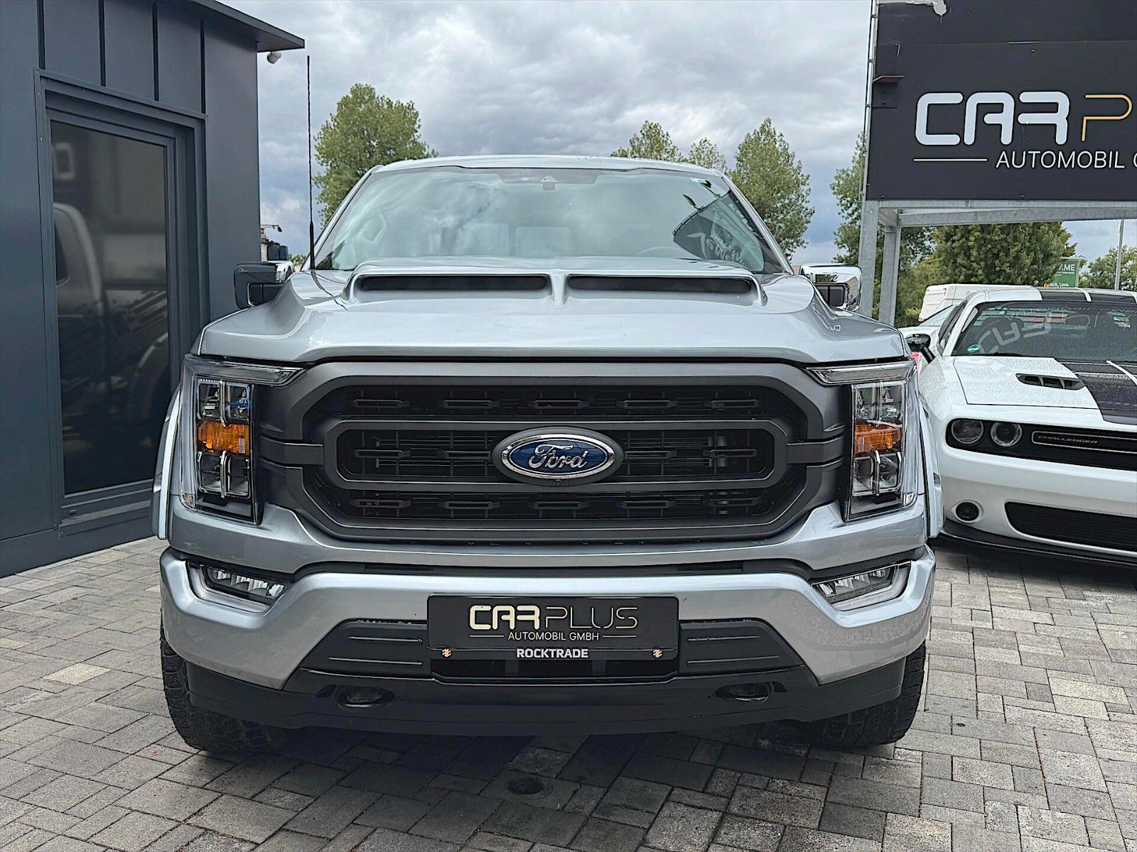 Ford F150 3.5 V6 LARIAT RAPTOR SuperCrew 4x4 - Samsaru's Car Outlet
