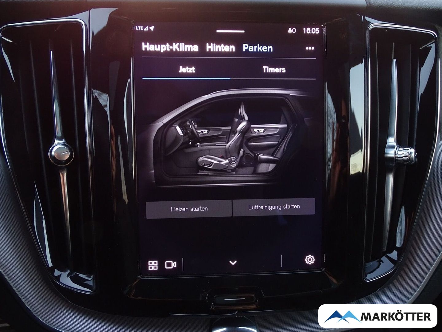 Volvo XC60 R Design AWD ACC/AHK/RFK/STHZ/LEDER