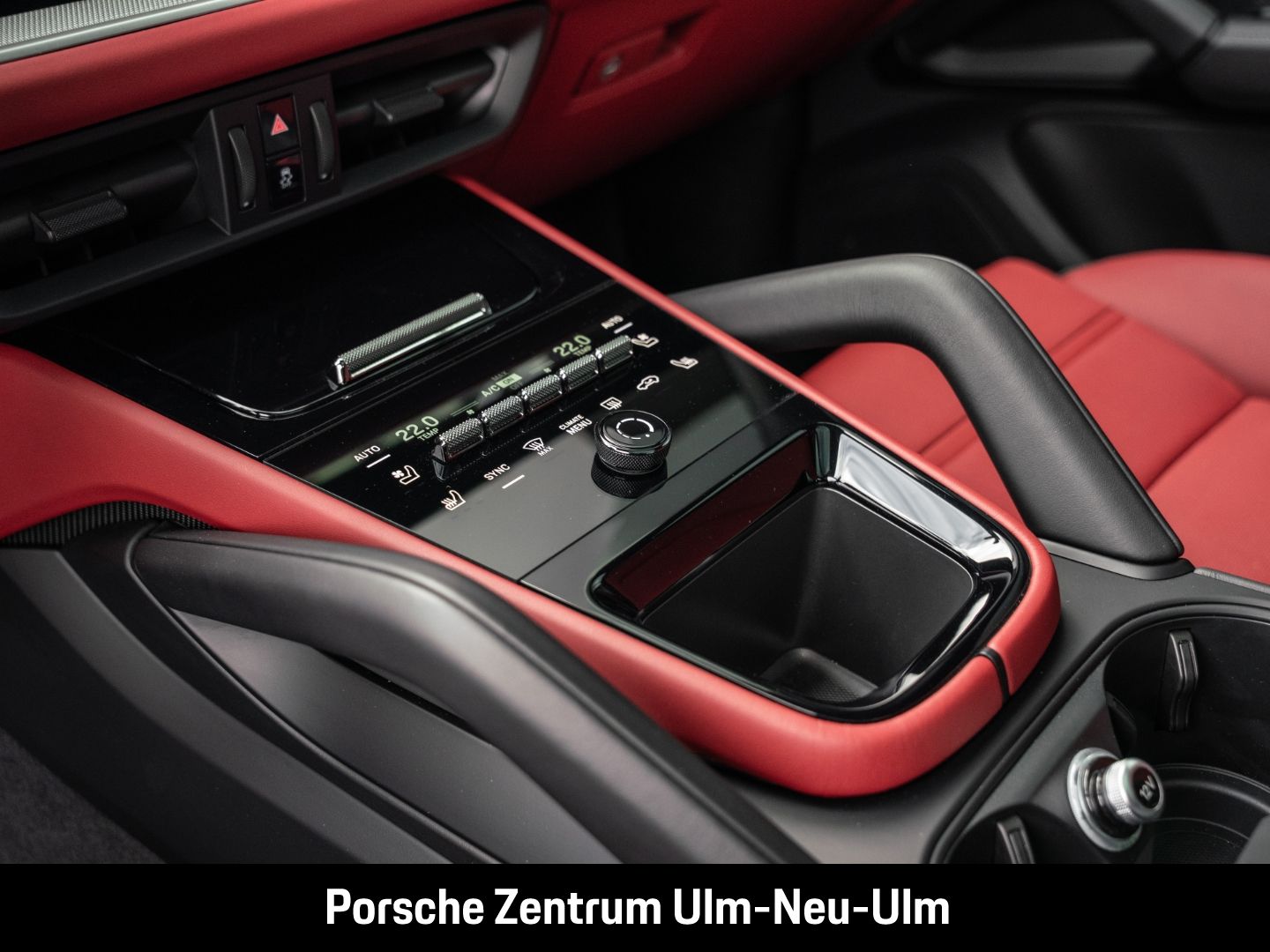 Porsche Cayenne Hinterachslenkung InnoDrive Head-Up