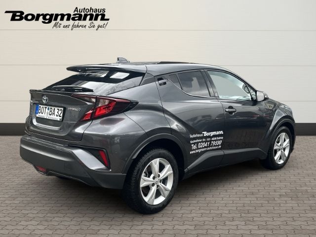 Toyota C-HR Hybrid Team D - Samsaru's Car Outlet