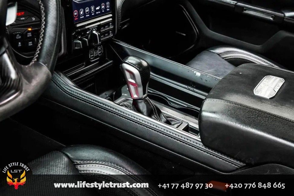 Dodge RAM 1500 TRX 6.2LV8 LEVEL 2 - HUD - € 73.500 T1