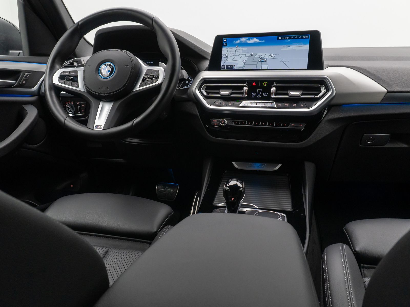 BMW X3 xD30e M Sport - Samsaru's Car Outlet
