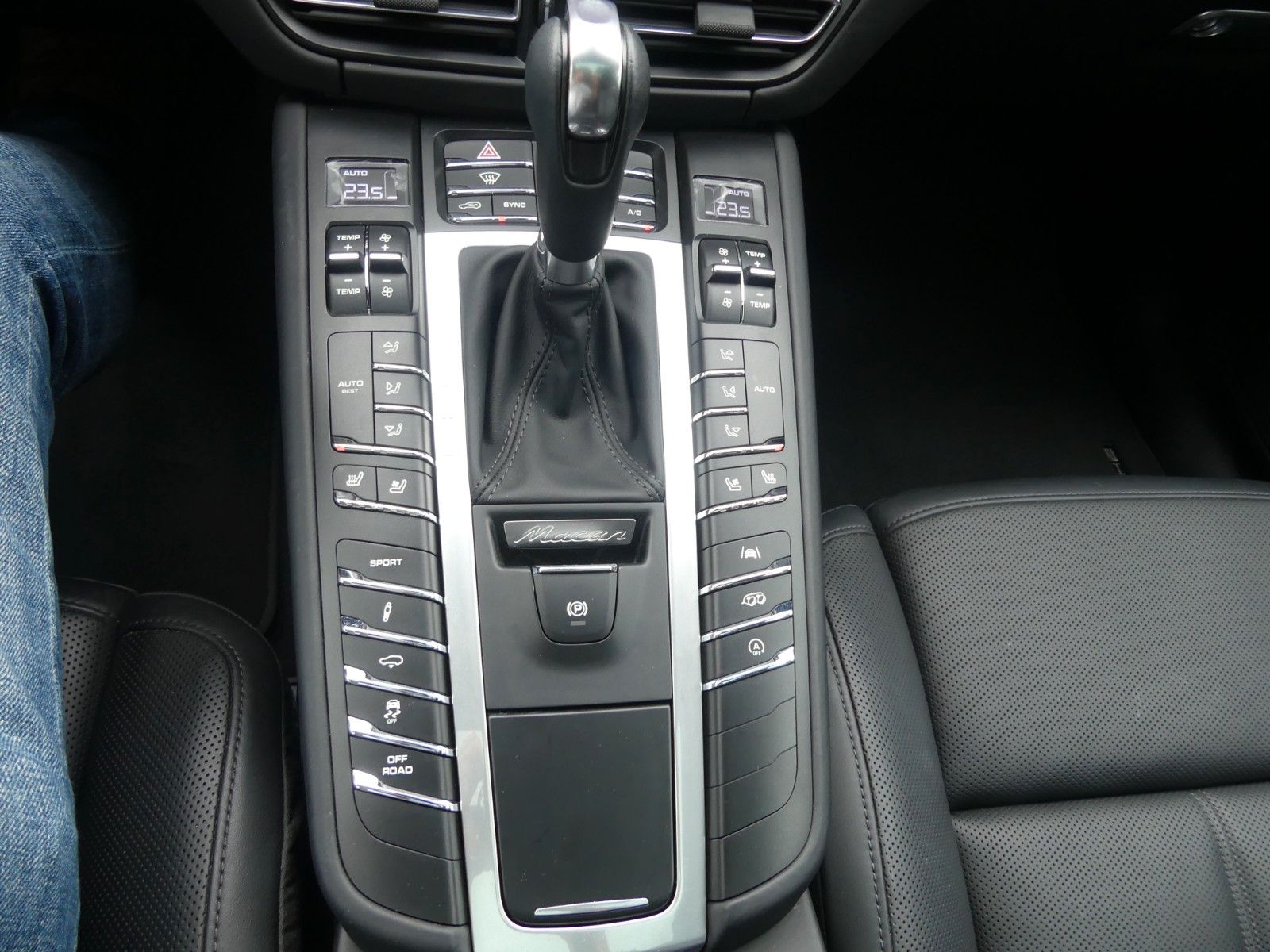 Porsche Macan GTS - Samsaru's Car Outlet