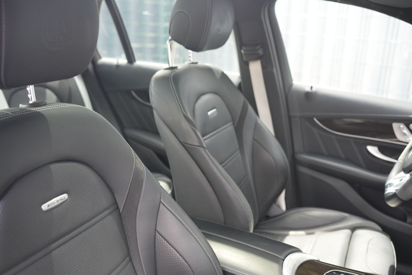 Mercedes-Benz GLC 63 S AMG 4Matic*MBUX*NAVI*KLIMA*HUD*AHK*
