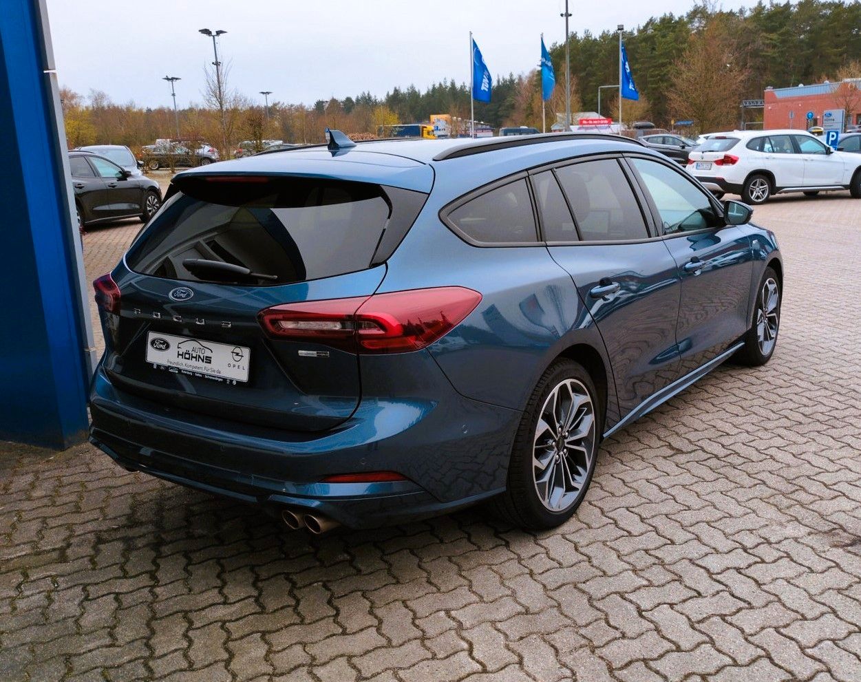 Ford Focus Turnier ST-Line Vignale*LEDER*NAVI*ACC*B&O