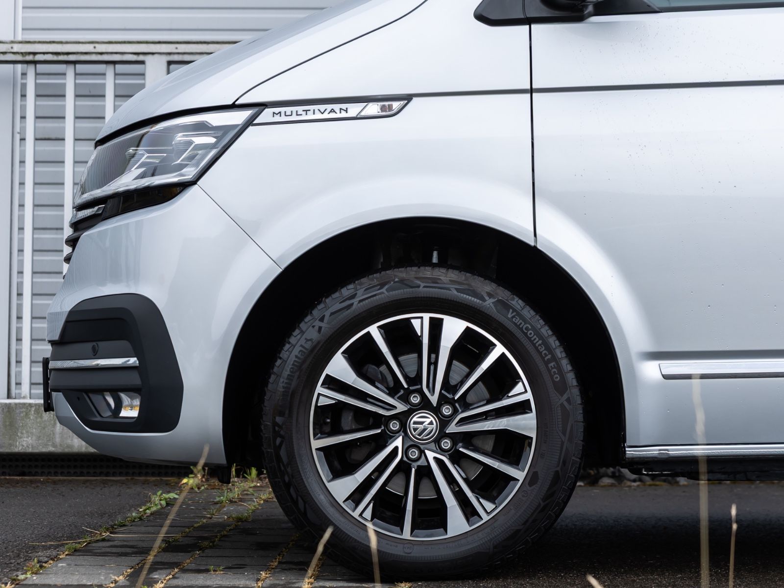 Volkswagen T6 Multivan - Samsaru's Car Outlet