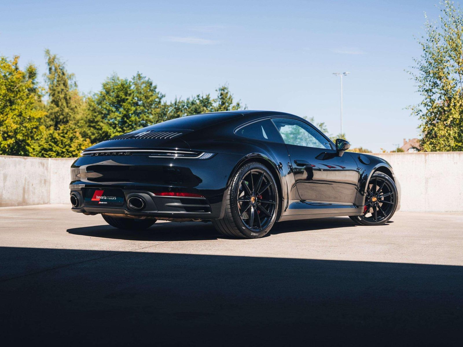 Porsche 992 Carrera 4S / Pano / BOSE / 360 / Chrono / VA