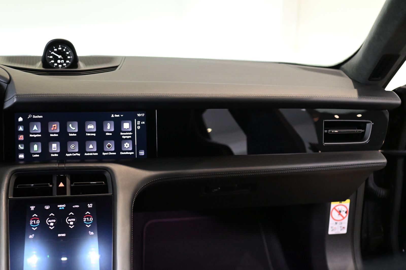 Porsche Taycan Turbo Cross Turismo HUD ACC PCCB Matrix