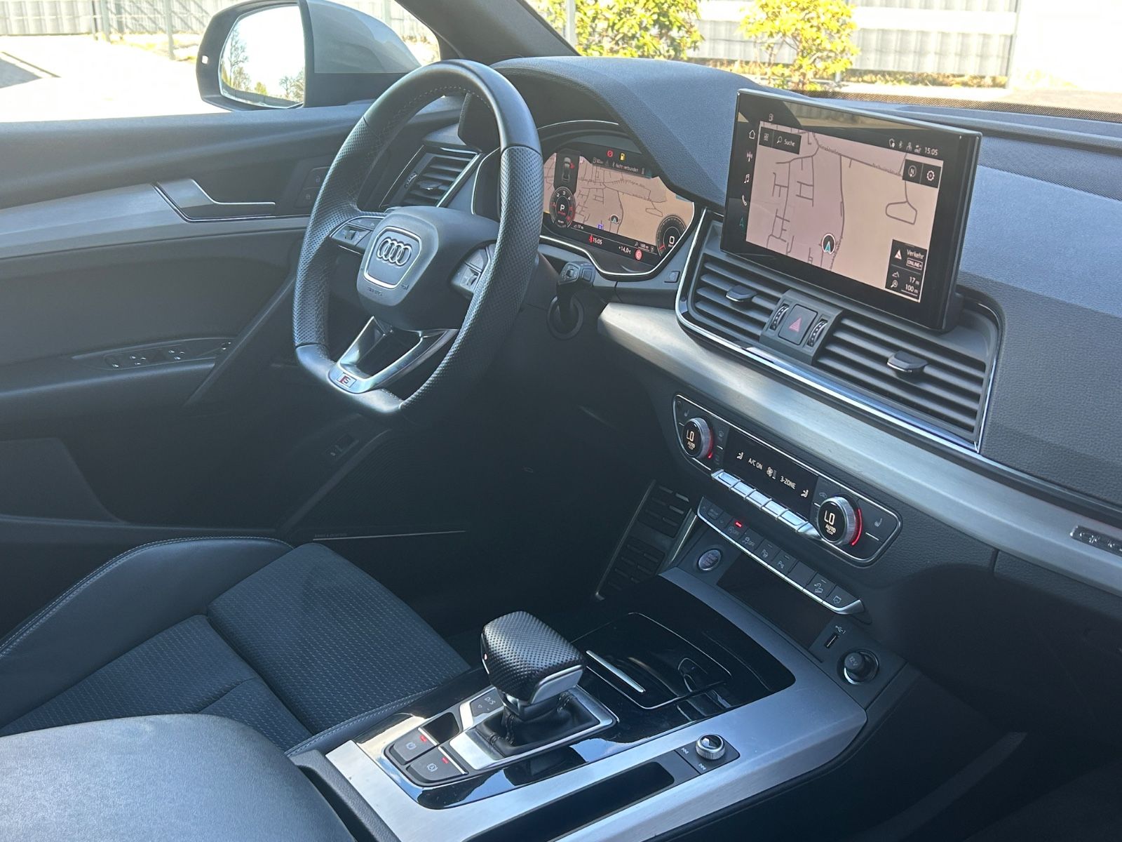 Audi Q5 40 TDI quattro S line - Samsaru's Car Outlet