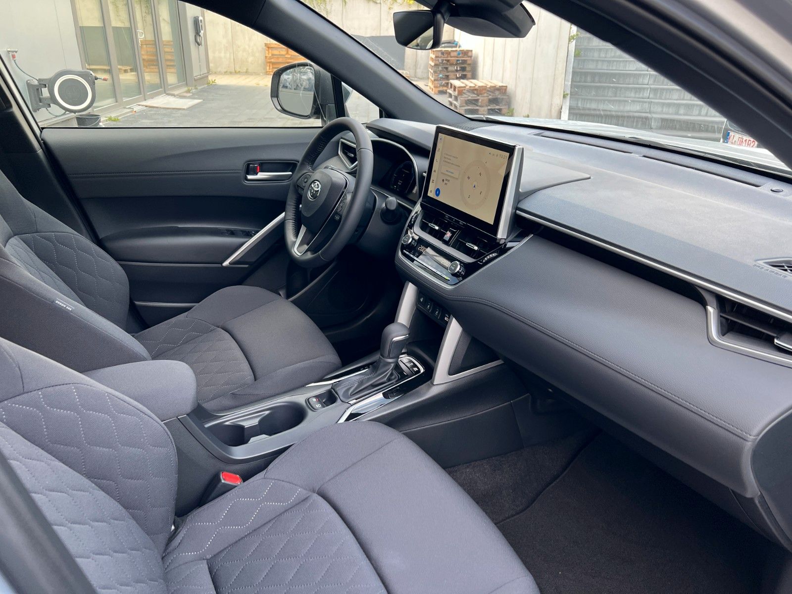 Toyota Corolla Cross 2.0 Hybrid Style Comfort *BSM* TOP