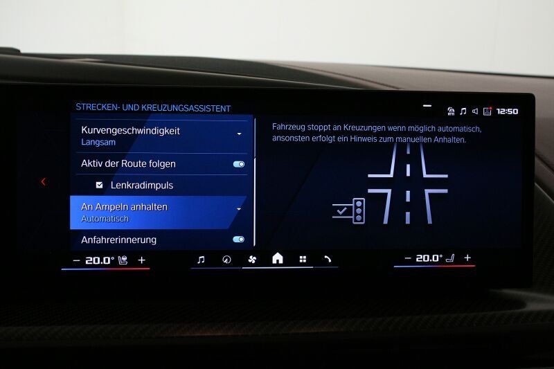 BMW XM Massage B&W ACC HuD Driver´s Package Park+