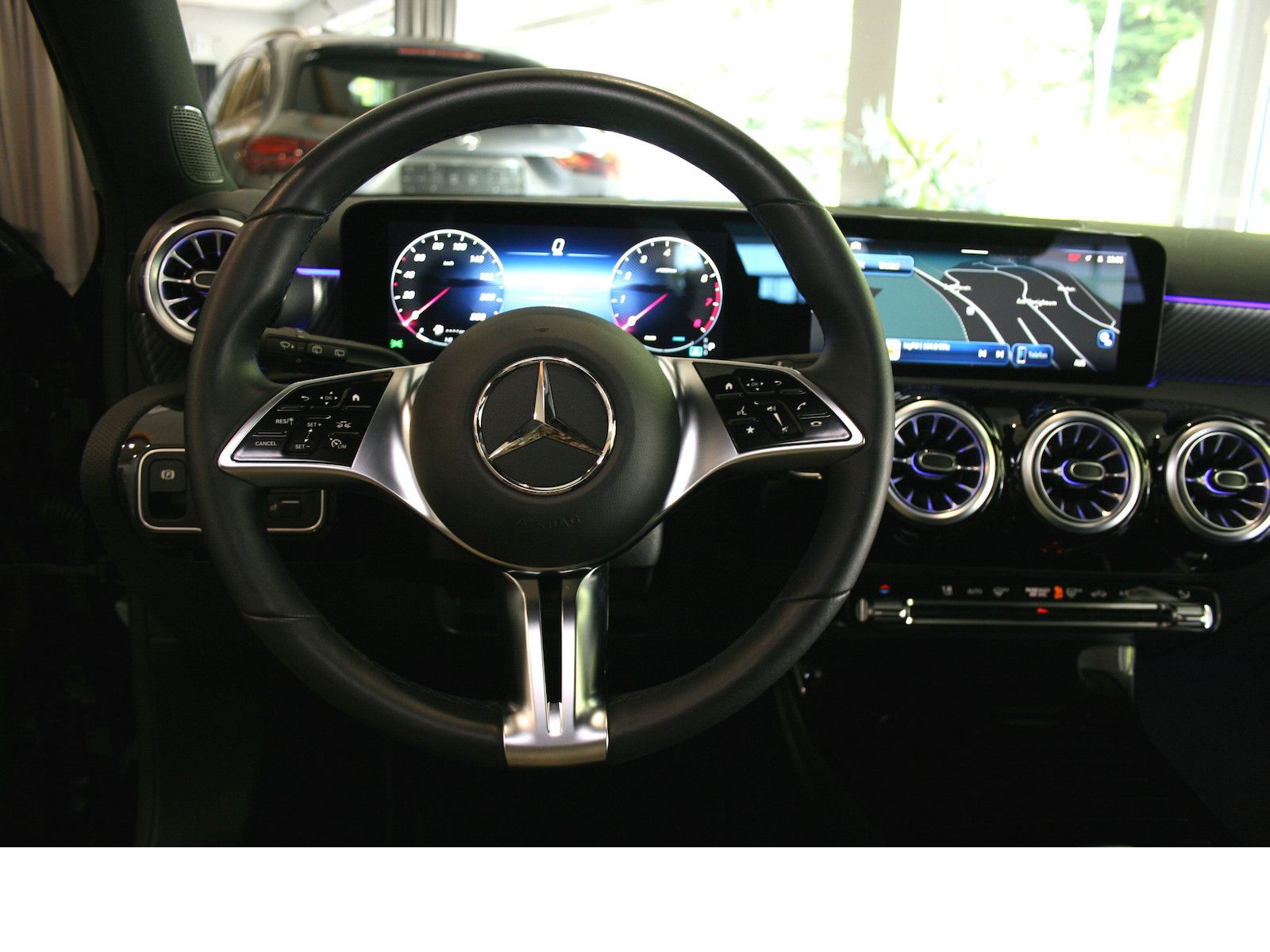 Mercedes-Benz A 180 Progres. Line Advanced Plus - Samsaru's Car Outlet