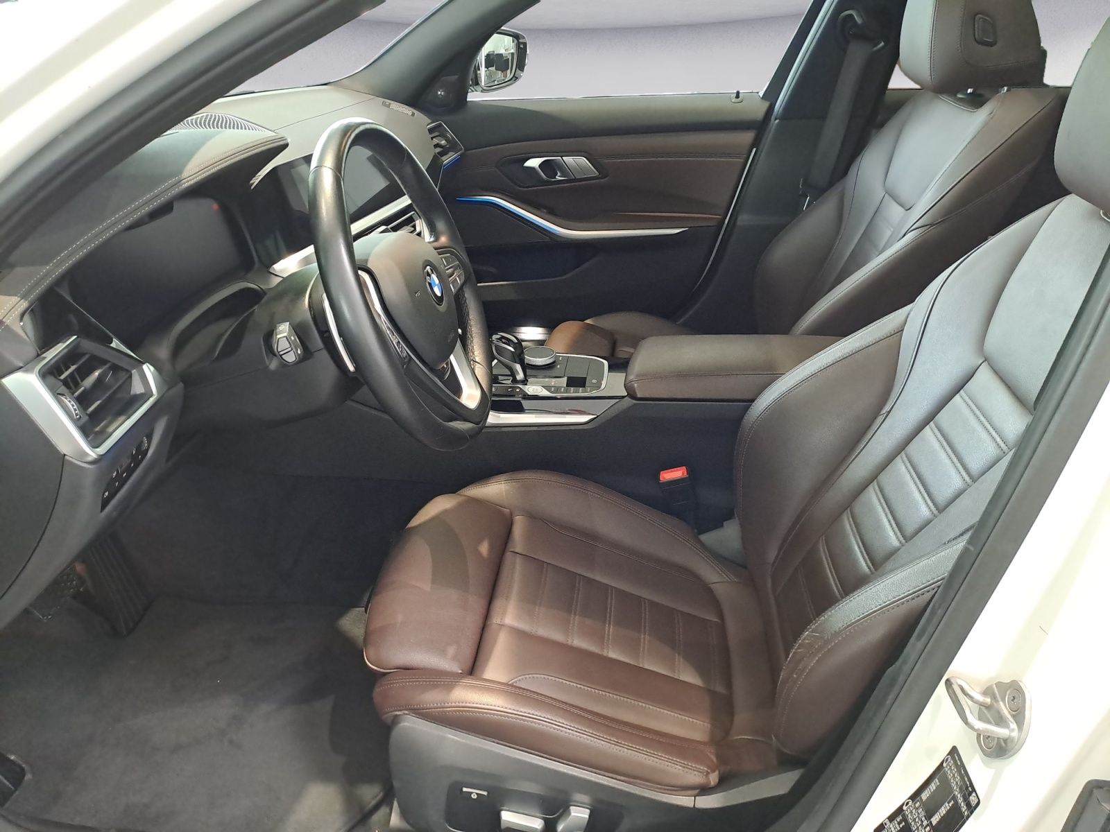 BMW 330e xDrive Touring Sport Line - Samsaru's Car Outlet
