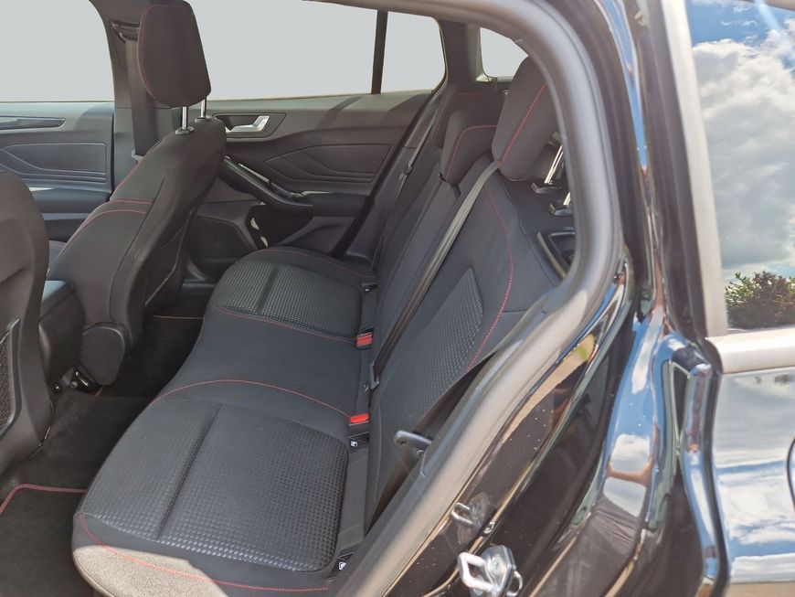 Ford Focus Turnier 1.0 EcoBoost Hybrid Aut. ST-LINE X