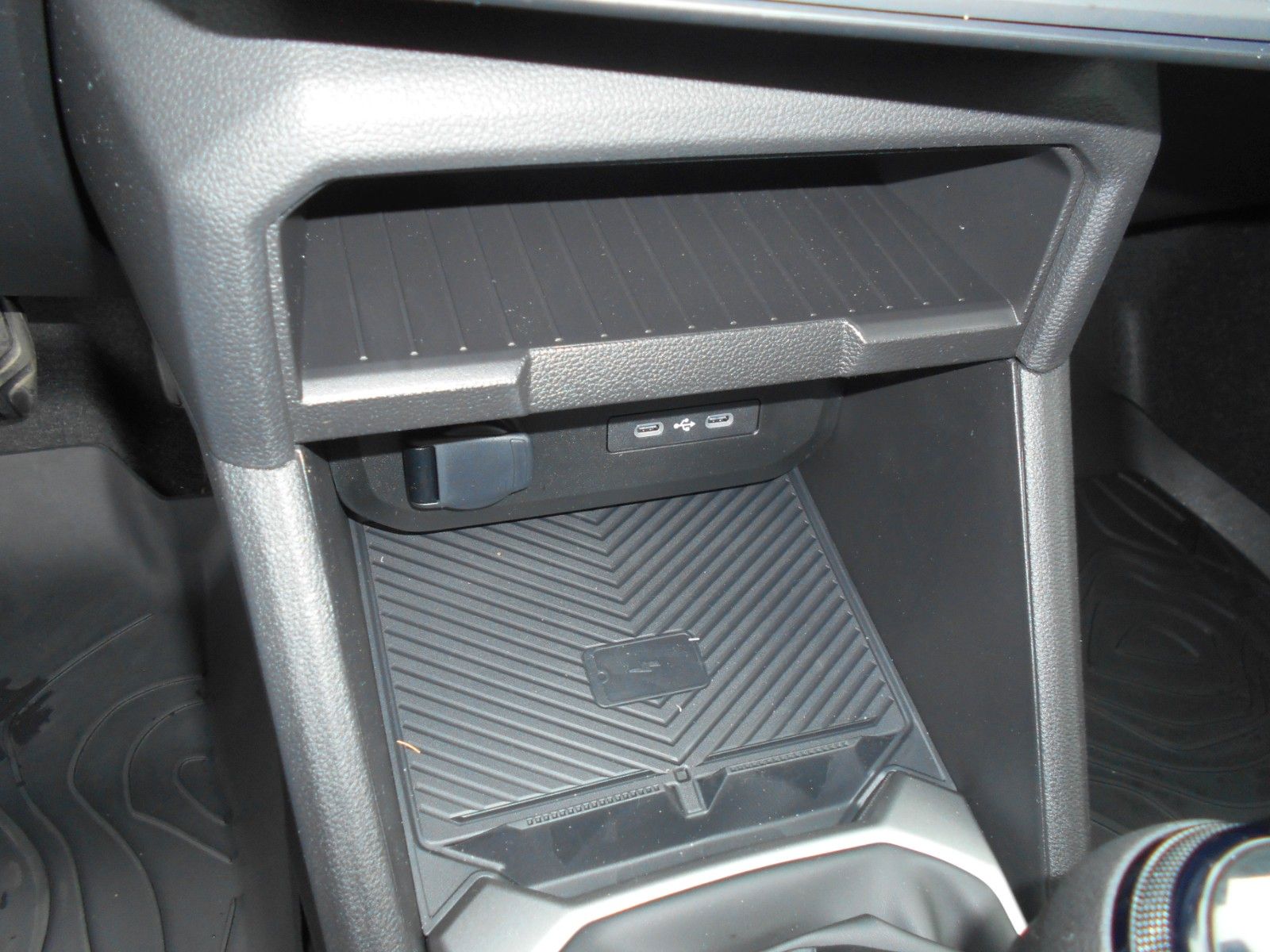 Dacia Duster III TCe 130 Journey 4x4 - Samsaru's Car Outlet