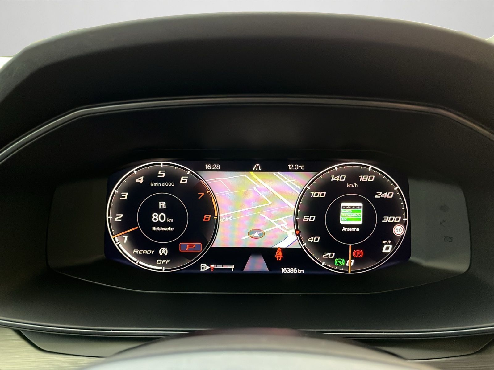 Cupra Formentor VZ 2.0 TSI DSG LED NAVI AHK SHZ RFK