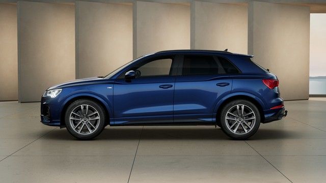 Audi Q3 40 TFSI quattro S line - Samsaru's Car Outlet