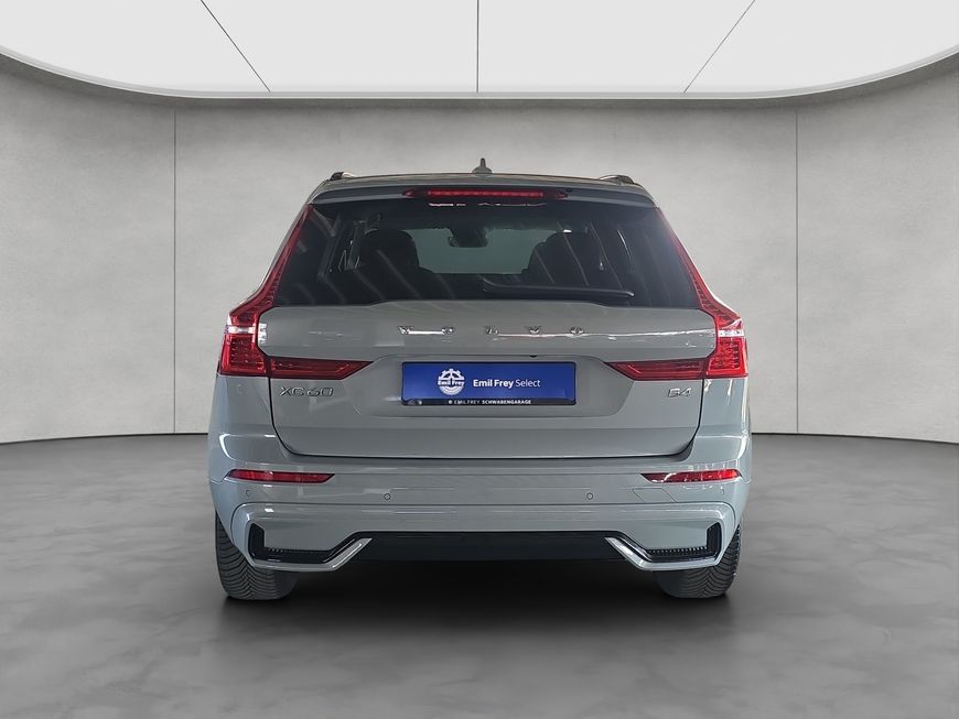Volvo XC60 B4 D Plus Dark