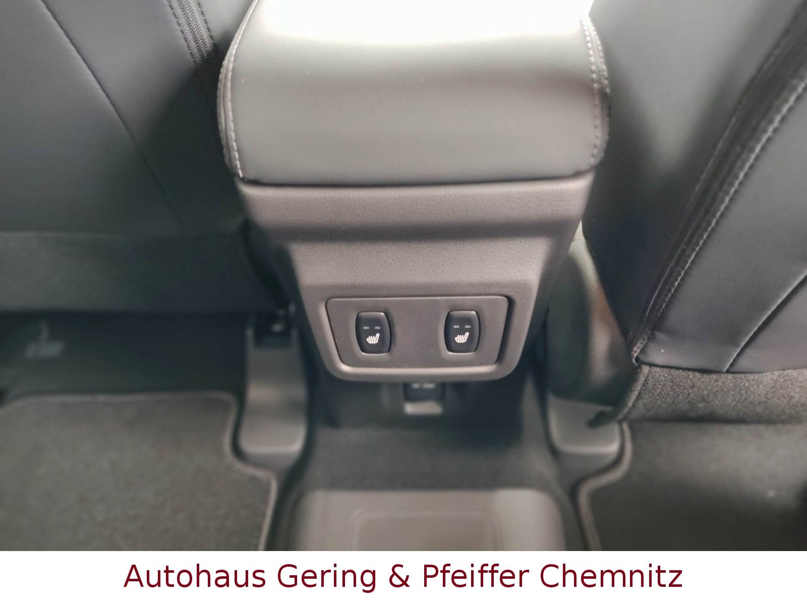 Mitsubishi Eclipse Cross PHEV PlugIn Hybrid Select Black