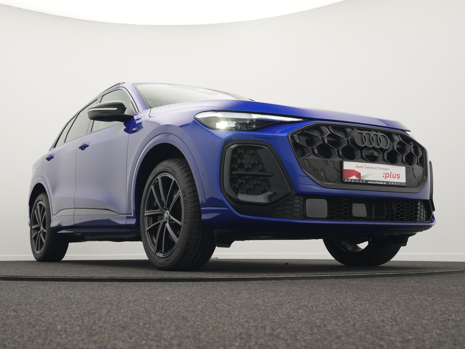 Audi Q5 2.0 TFSI S line S tr. *AHK*PANO*MATRIX*20''*
