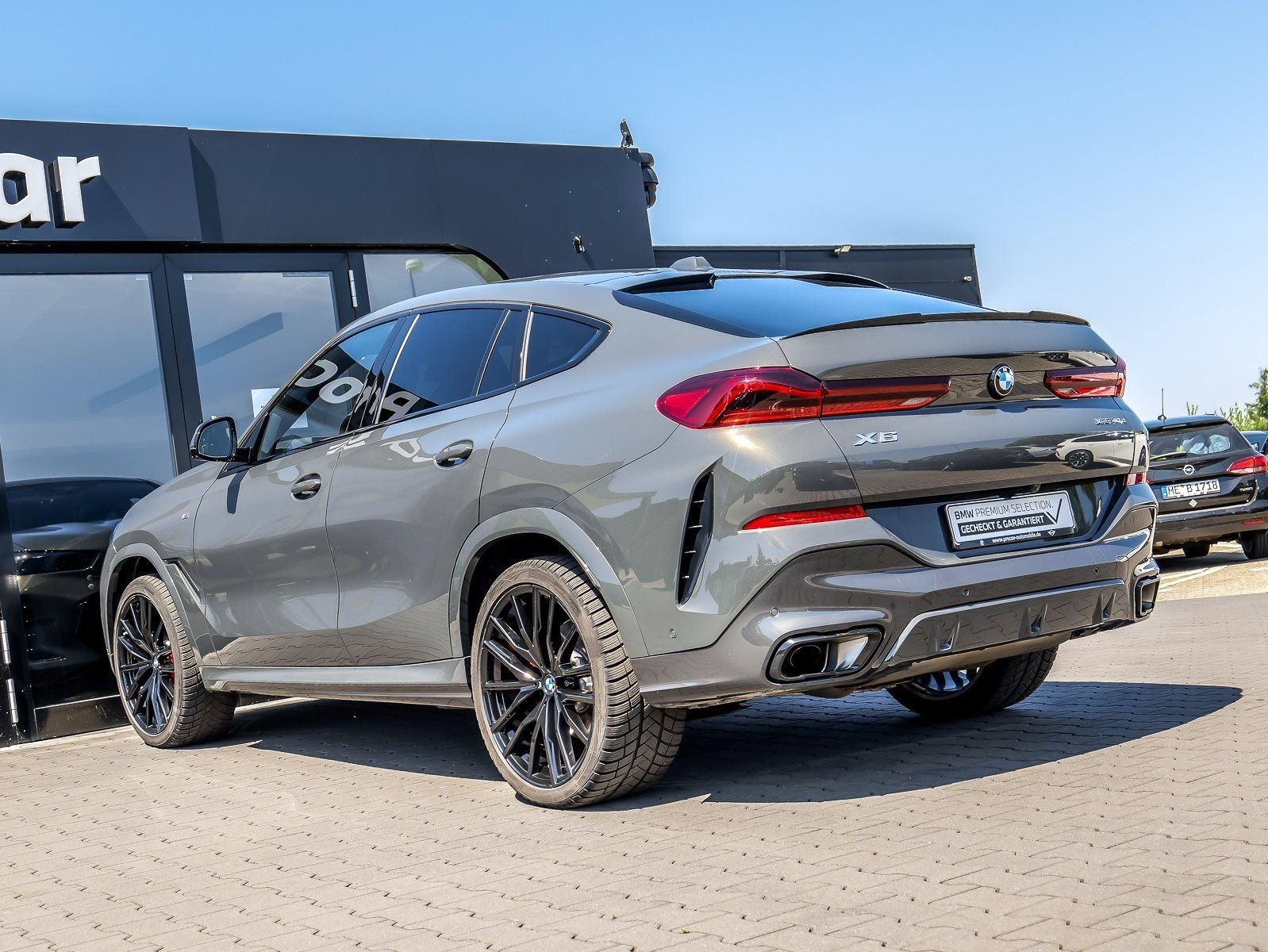 BMW X6 xDrive40d M Sport PANO ACC AHK RFK NAVI LED