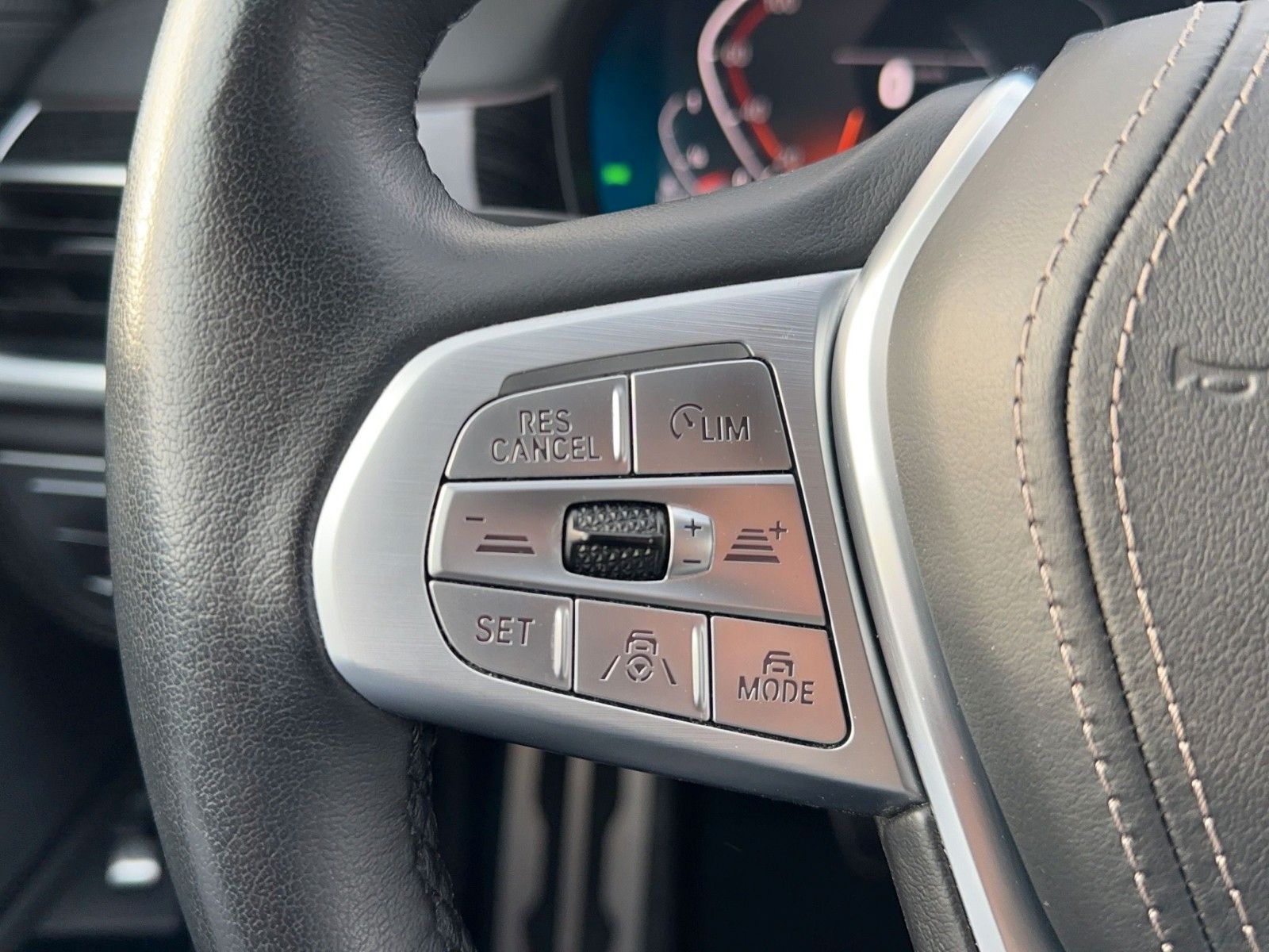 BMW 730 d xDrive M Sport Laser ACC 360°HUD Soft StHz