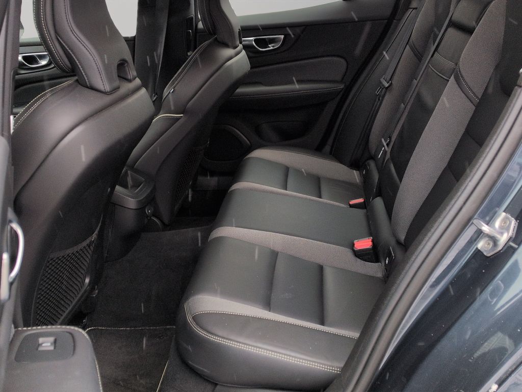 Volvo S60 B4 B R-Design+ACC+Harman+360°+BLIS