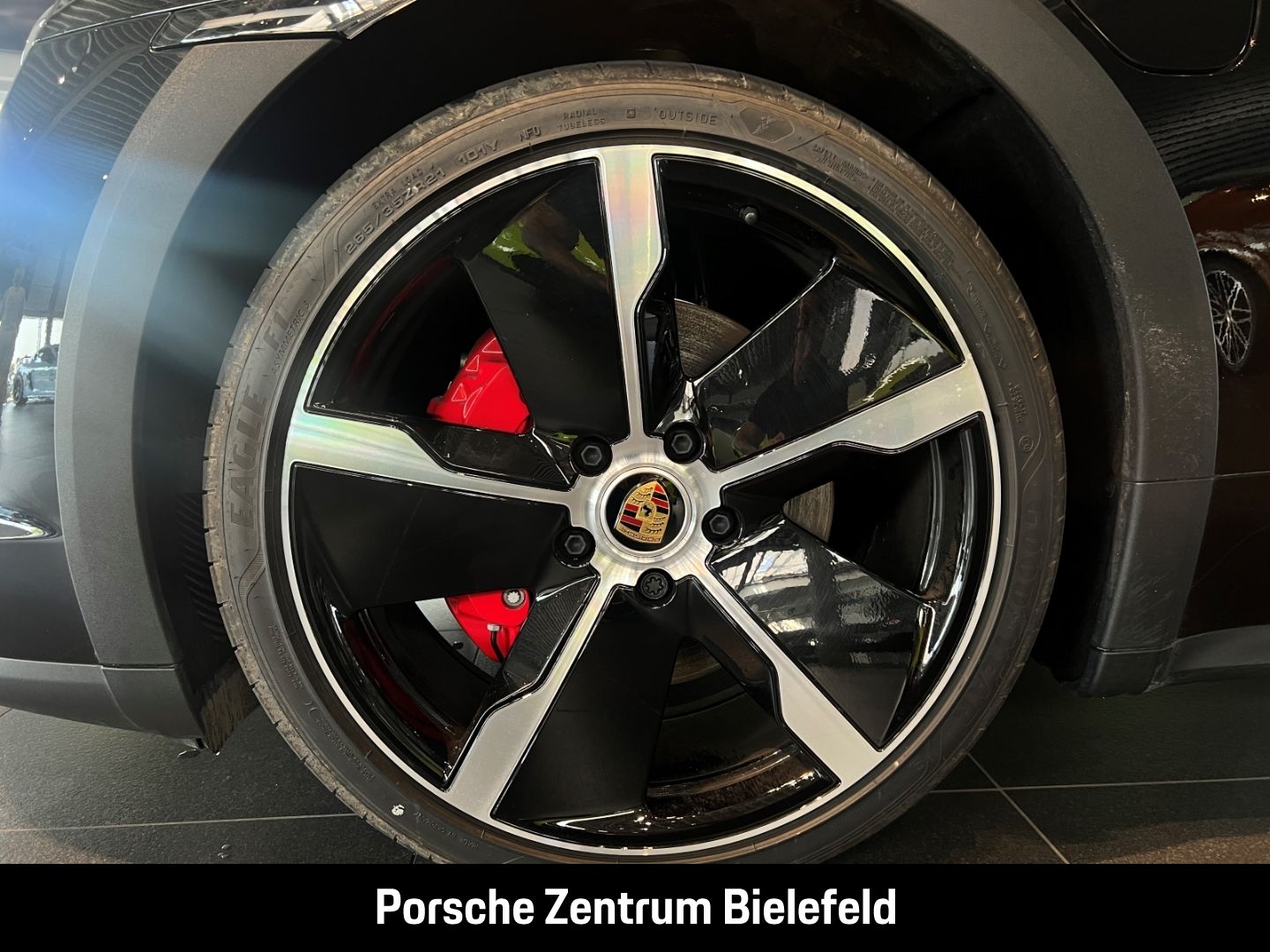 Porsche Taycan 4S Cross Turismo Panoramadach LED-Matrix