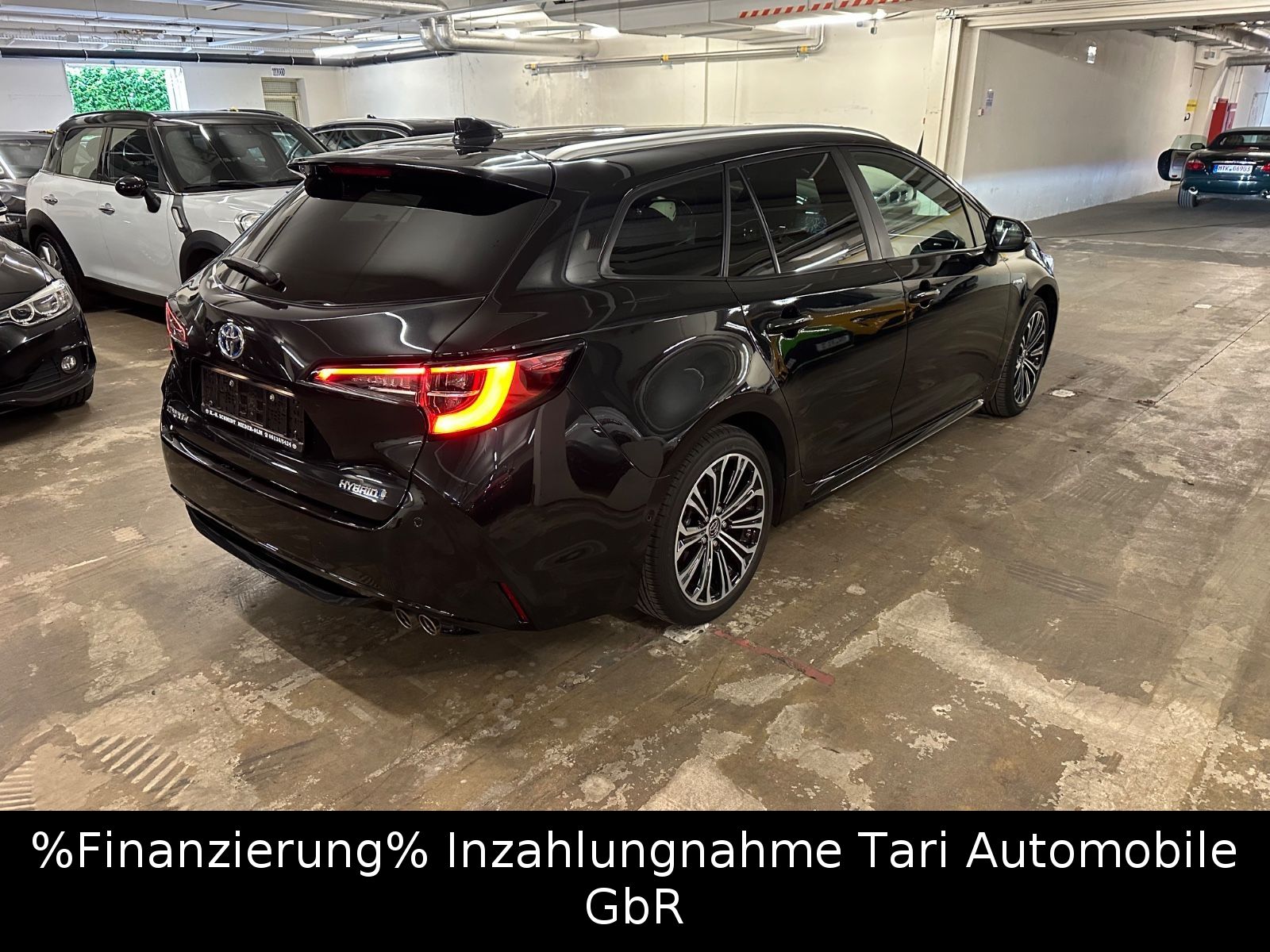 Toyota Corolla 2.0 Hybrid Touring Sports - Samsaru's Car Outlet