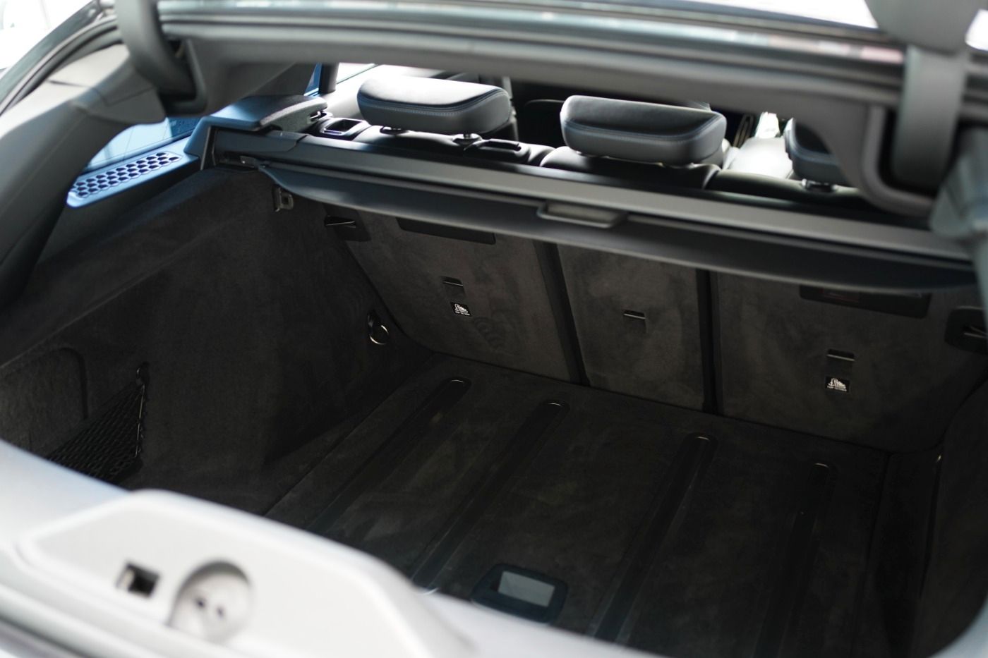 BMW 320d xDrive M-Sport - Samsaru's Car Outlet
