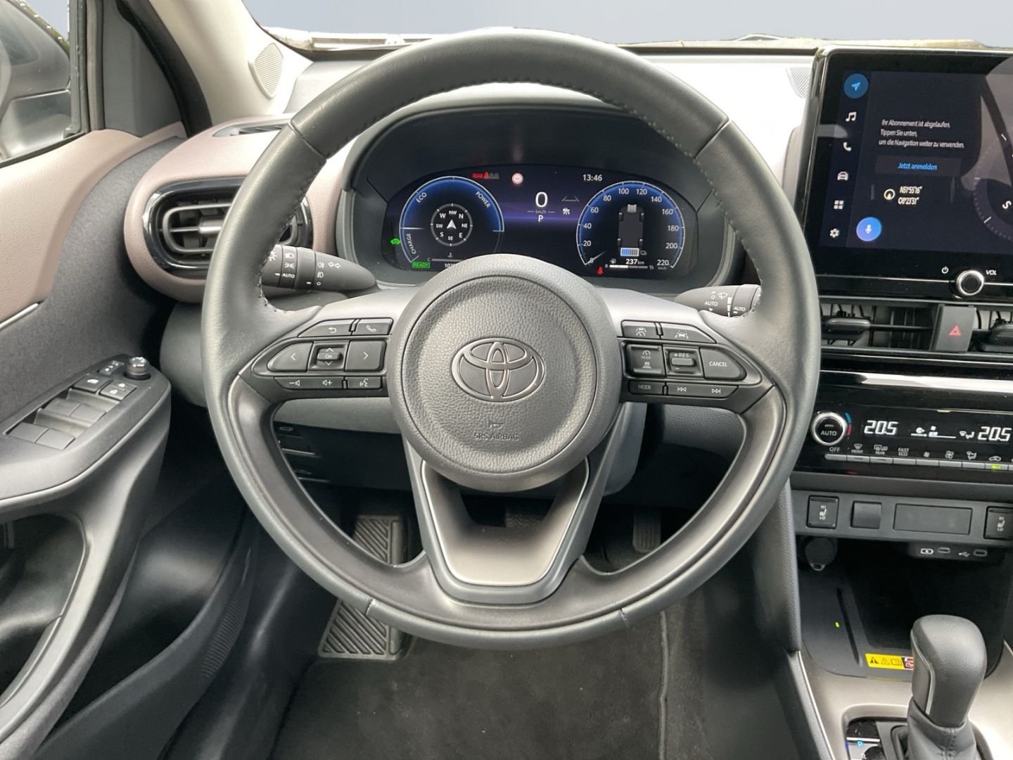 Toyota Yaris Cross Hybrid 130 1.5 Style Plus *Matrix*36