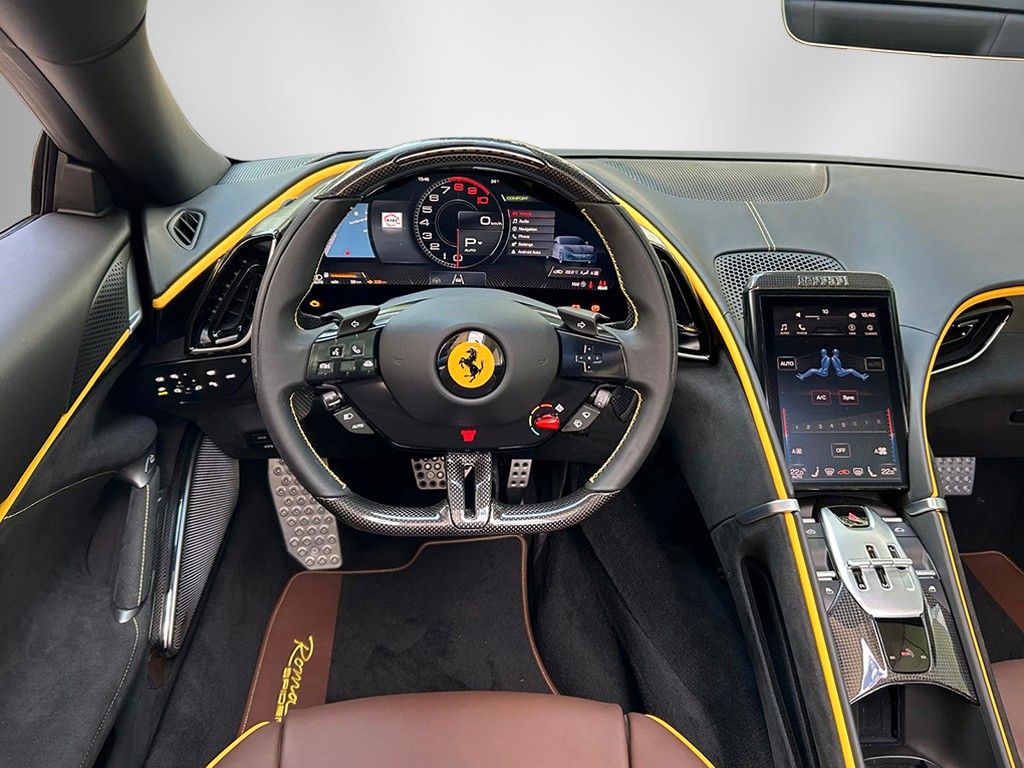 Ferrari Roma Spider - Samsaru's Car Outlet