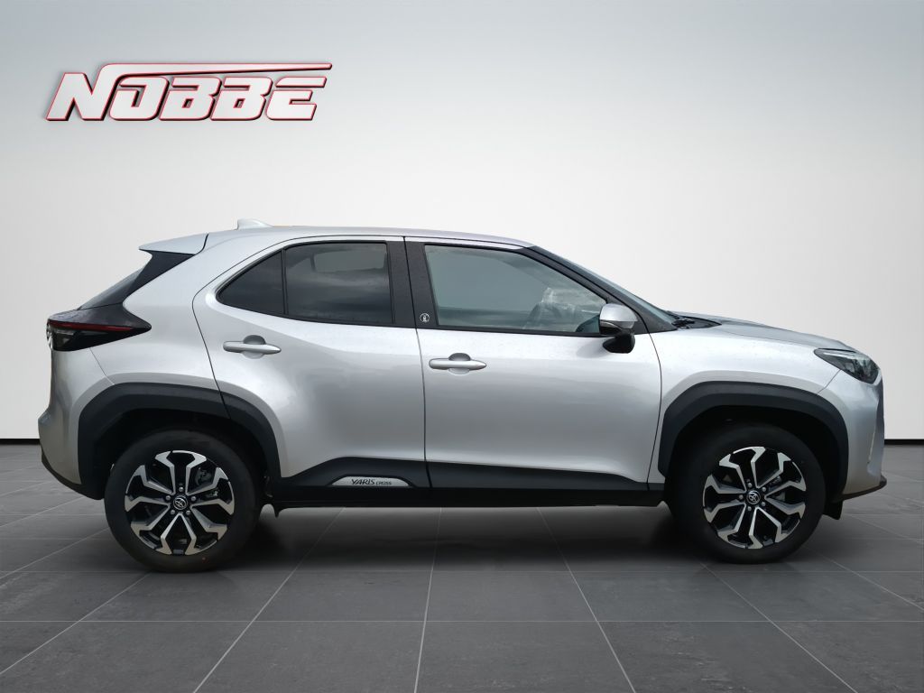Toyota Yaris Cross Hybrid 1.5 VVT-i Team Deutschland