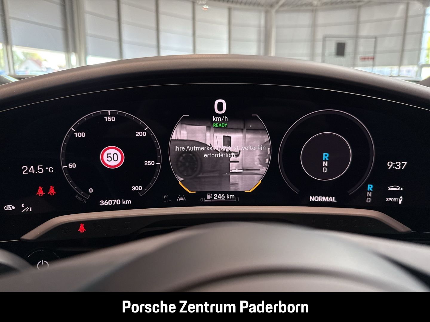 Porsche Taycan Turbo S Cross Turismo Burmester Panorama