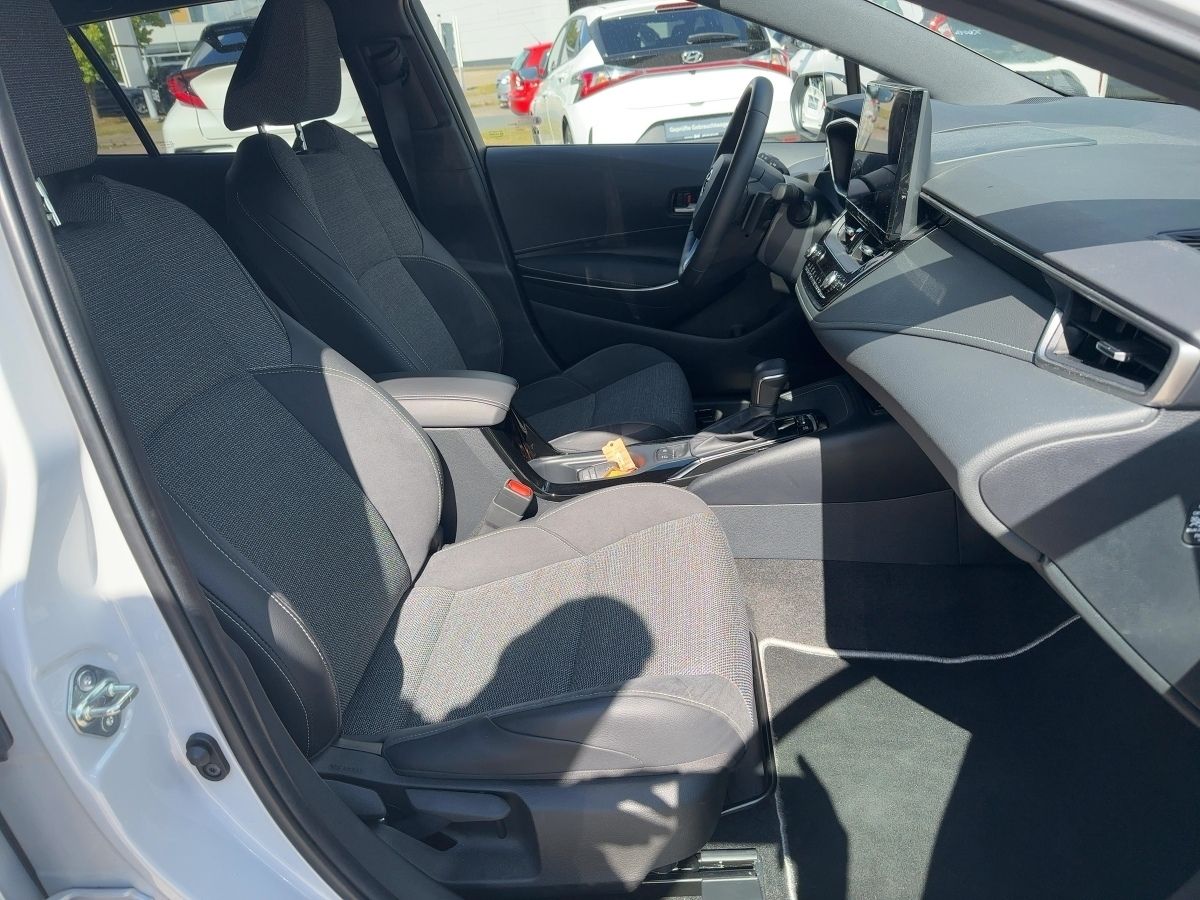 Toyota Corolla 2.0 Hybrid Teamplayer*KAMERA*CARPLAY*SHZ