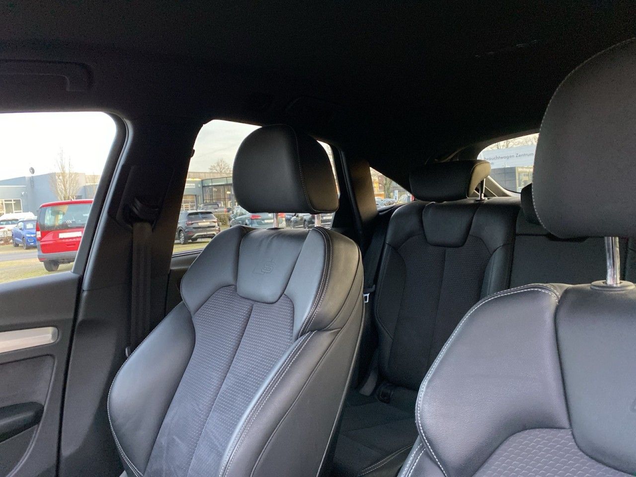 Audi Q5 55 Sportback 2.0 TFSI e quattro S line*AHK*MA