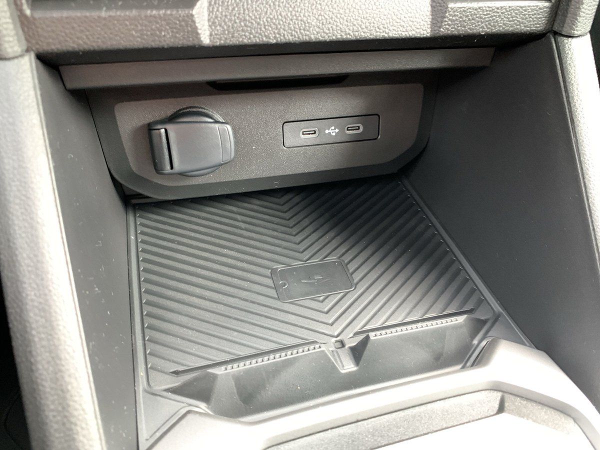 Dacia Duster EXTREME HYBRID 140 - Samsaru's Car Outlet