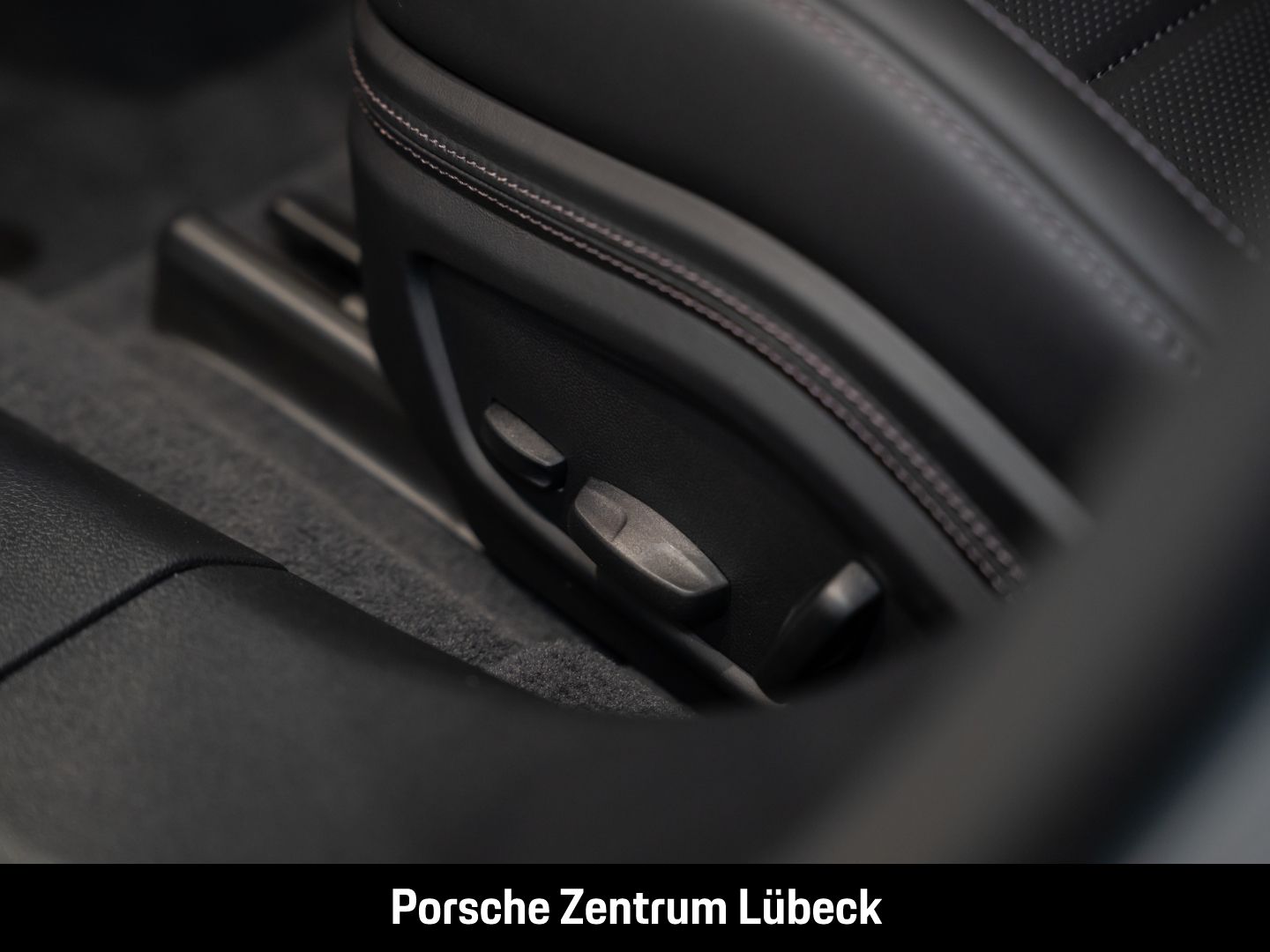 Porsche Panamera 4 E-Hybrid Soft-Close InnoDrive HUD