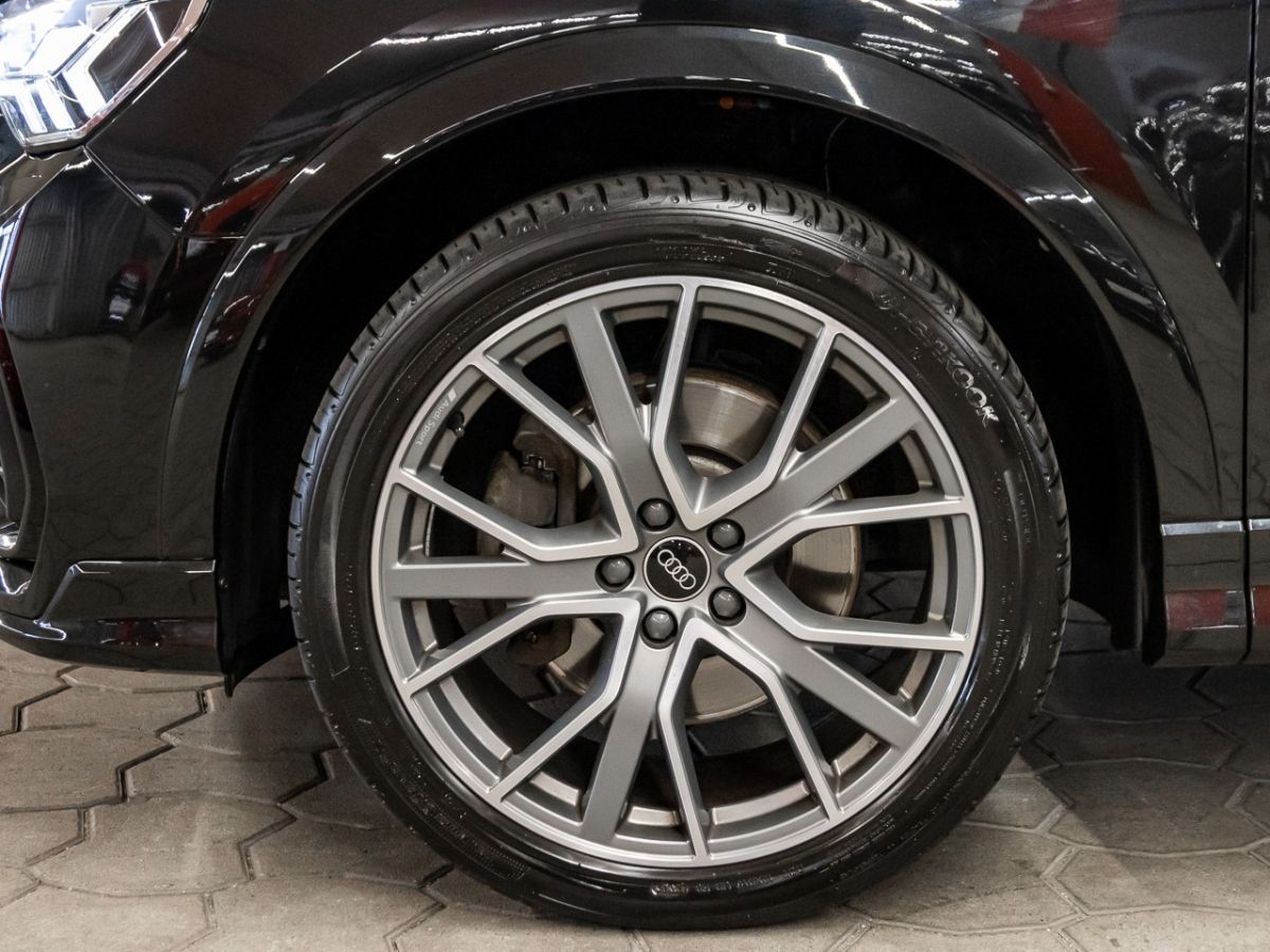 Audi Q3 Sportback 45 TFSI qu S line - Samsaru's Car Outlet