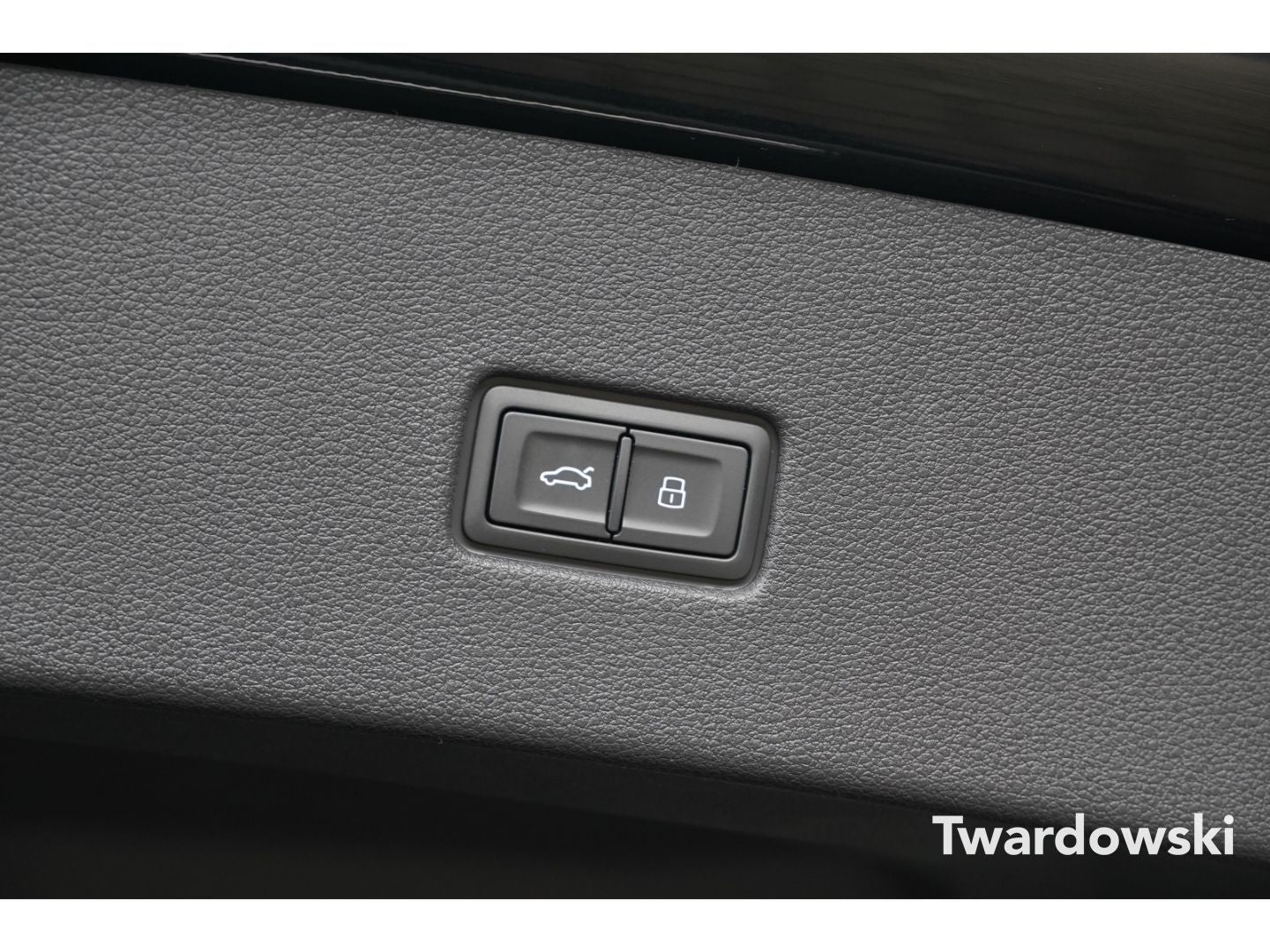 Audi RSQ8 Keramik Stand-HZ Memo AHK HUD B&O Soft Sofo